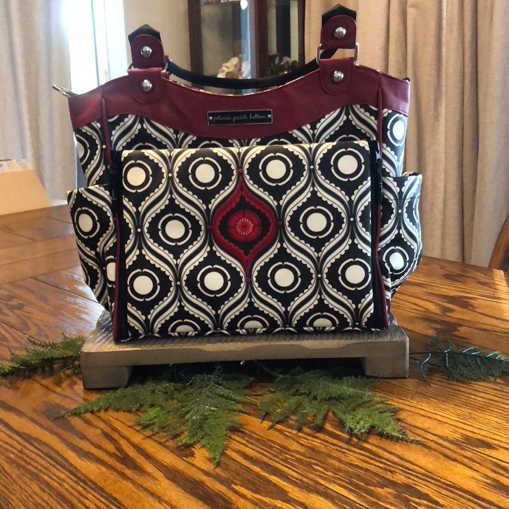 🍄Petunia Pickle Botton diaper bag